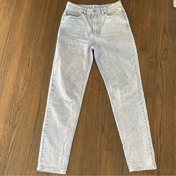 BDG URBAN OUTFITTERS Mom Jean LIGHT ACID WASH - Picture 2 of 9